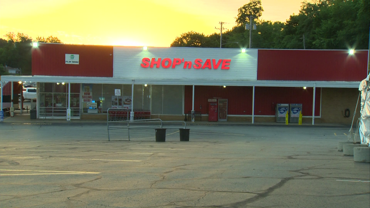 Man accused of secretly taking pictures of woman at Shop ‘n Save in