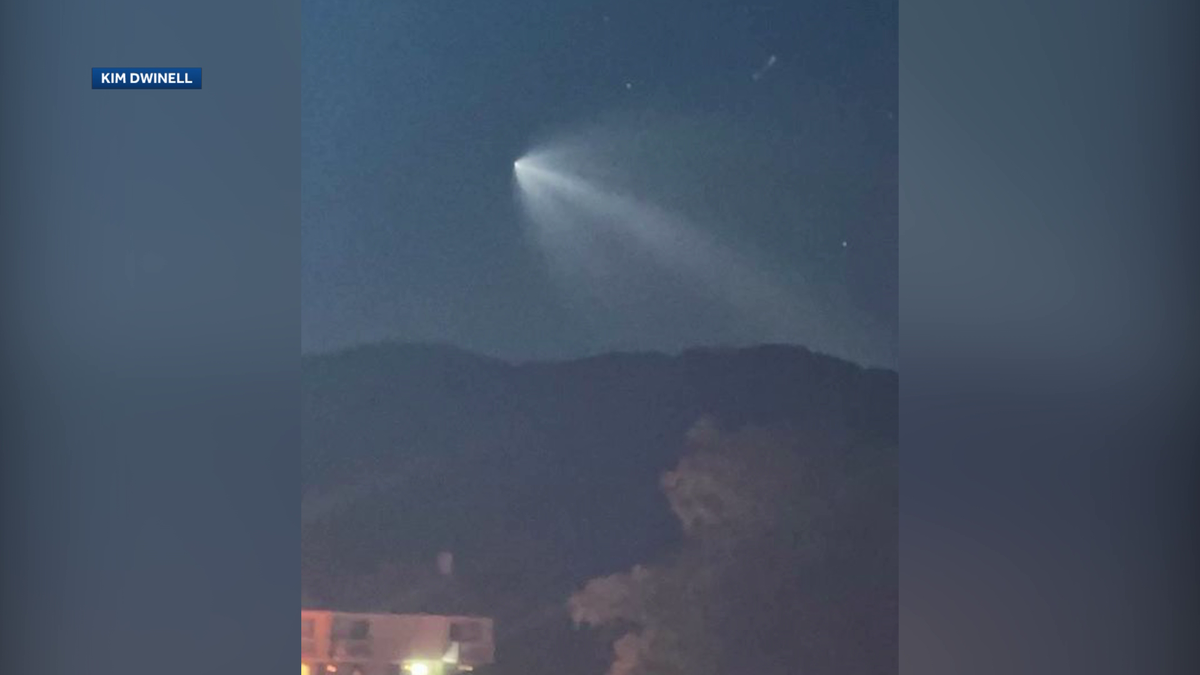 Rakety SpaceX nad New Hampshire?  obyvatelia povedali, čo videli