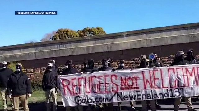 Hate group protests outside Kingston hotel where migrant families are staying - Vimarsana News