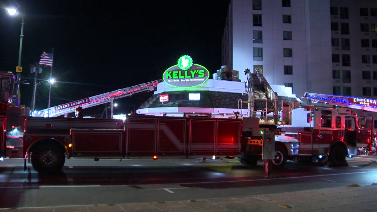 Crews battle fire at Kelly's Roast Beef in Revere