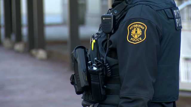 Downtown Pittsburgh seeing extra police presence for the holidays - Vimarsana News