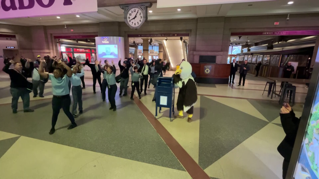 Dancing postal workers take over South Station in Boston to announce job openings - Vimarsana News