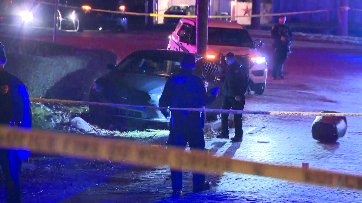 Police officer and suspect both injured during shootout in Duquesne