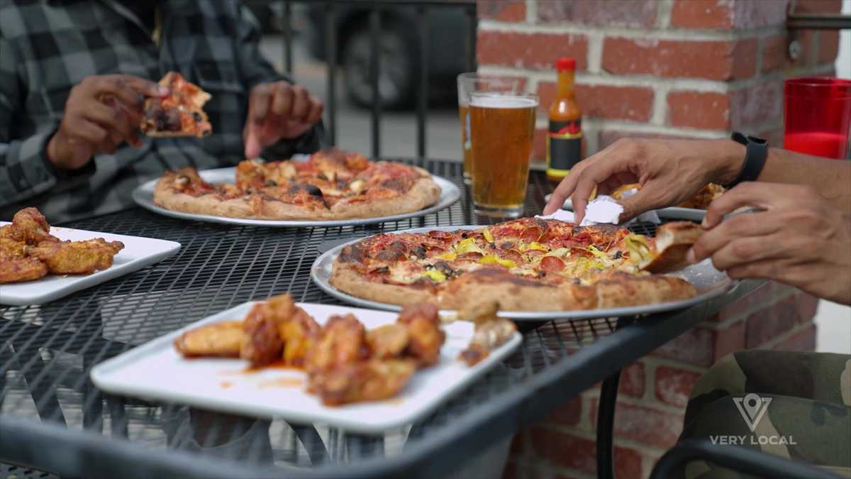 Gino Bros. in Sharpsburg mixes tradition and novelty through pizza
