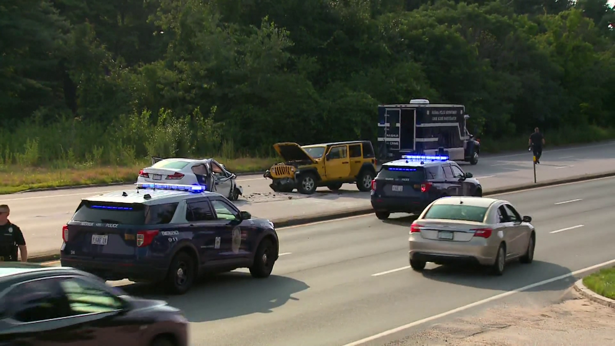 Police One person dead after head on crash in Nashua NH