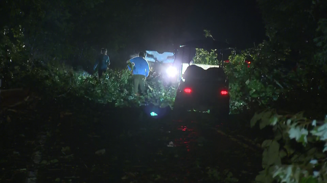 'They're alright, thank God!' Trailer with kids inside rolls over during storm in Fayette County - Vimarsana News