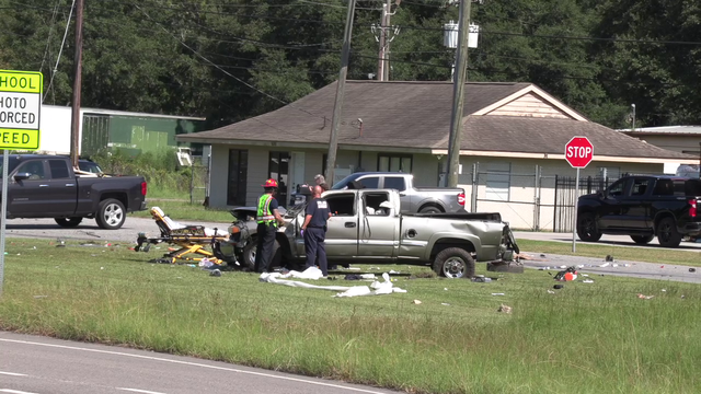 Hwy 17 reopened after fatal wreck - Vimarsana News