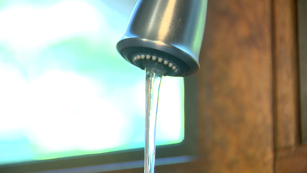 Town urges residents, businesses to conserve water after major leak