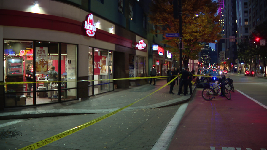 Teenage boy stabbed in Downtown Pittsburgh