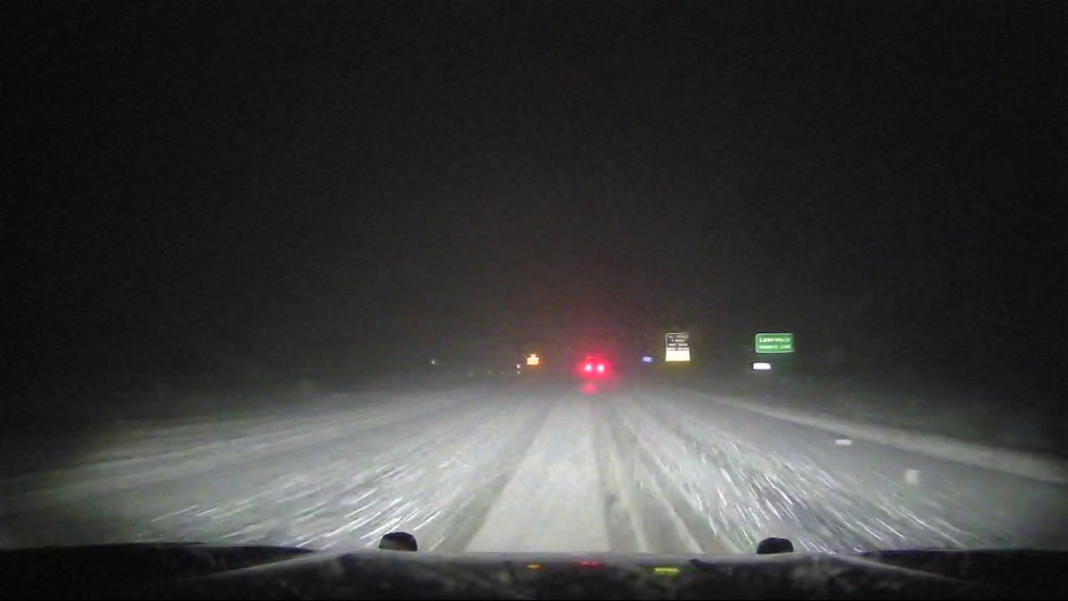 匹兹堡北部的司机周三提前感受到冬季天气的滋味