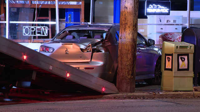 One person hurt when vehicle crashes into business in Homestead - Vimarsana News