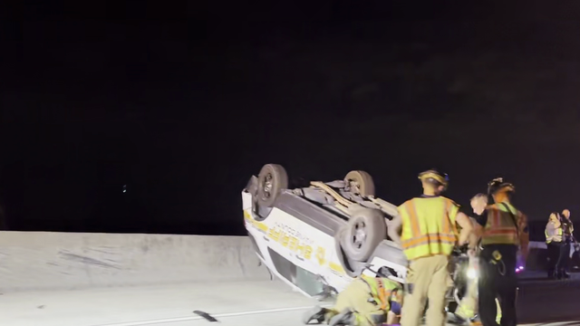 Wayne County deputy flips in accident on Veterans Parkway bridge - Vimarsana News