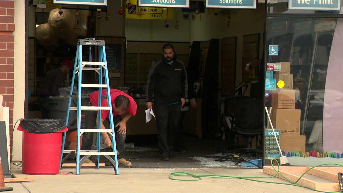 3 people injured after vehicle crashes into Sacramento UPS store