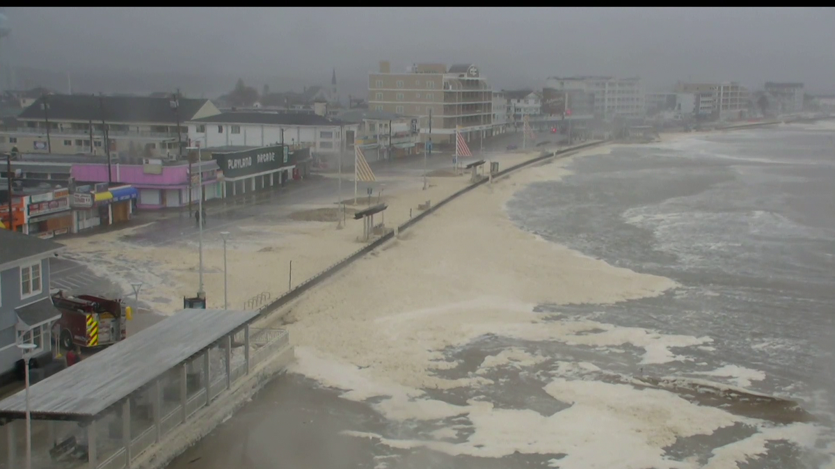 Some roads leading onto Hampton Beach reopened after flooding