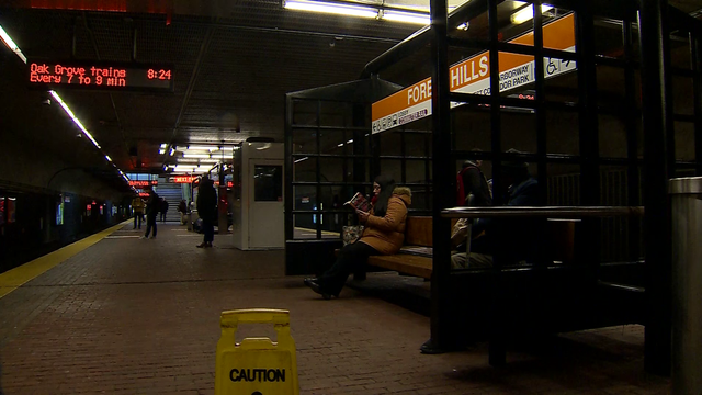 Commuters describe being stuck in dark after power outage - Vimarsana News