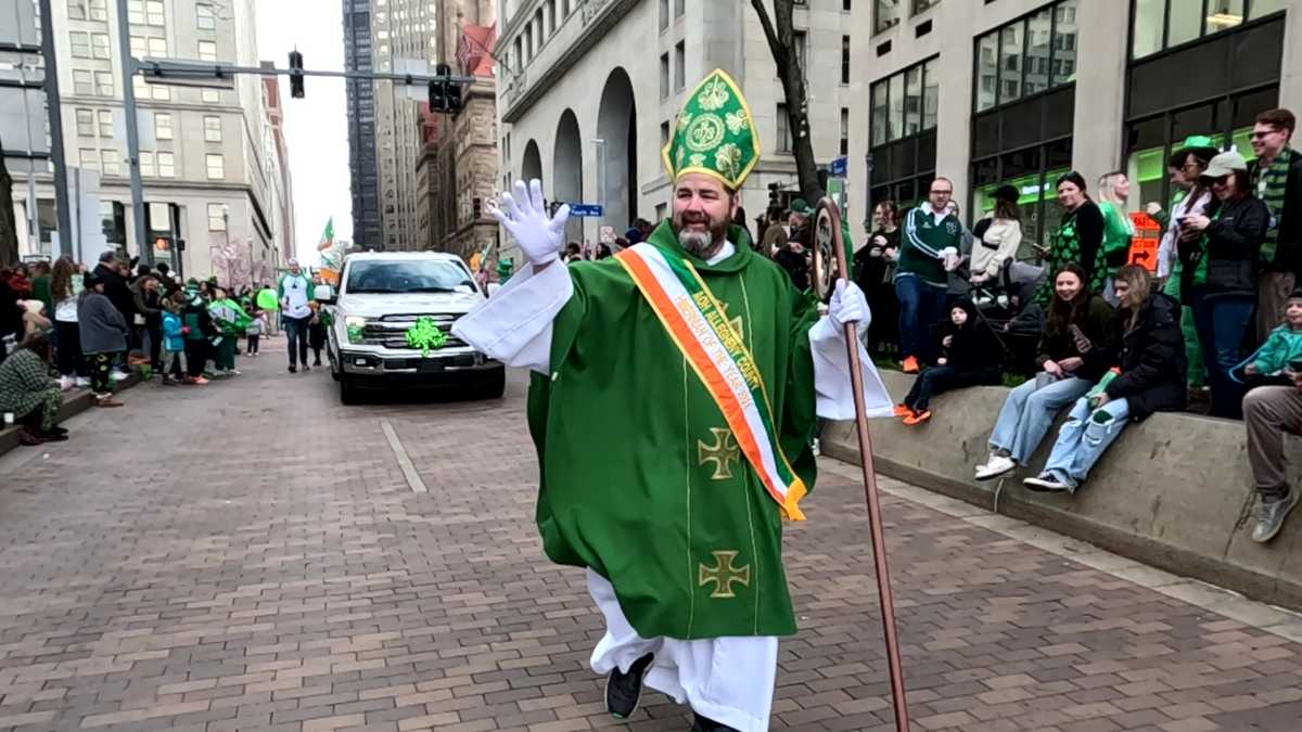 pittsburgh st patricks day parade 2025 parking