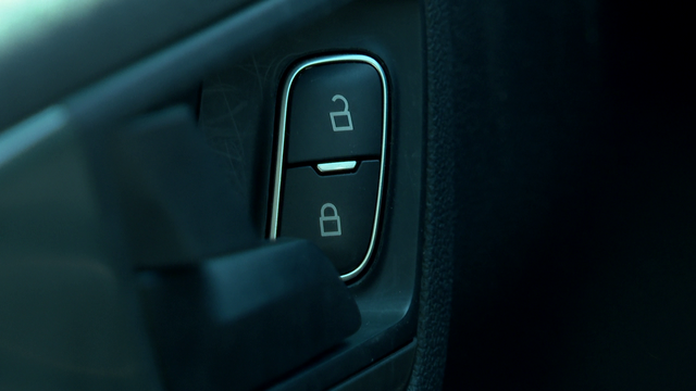 Savannah Fire seeing uptick in children left alone in locked cars - Vimarsana News