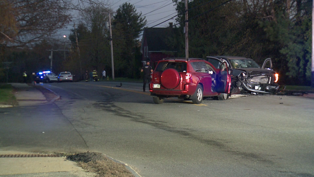 Police: 3 taken to hospital, man arrested for DUI after Hooksett crash - Vimarsana News