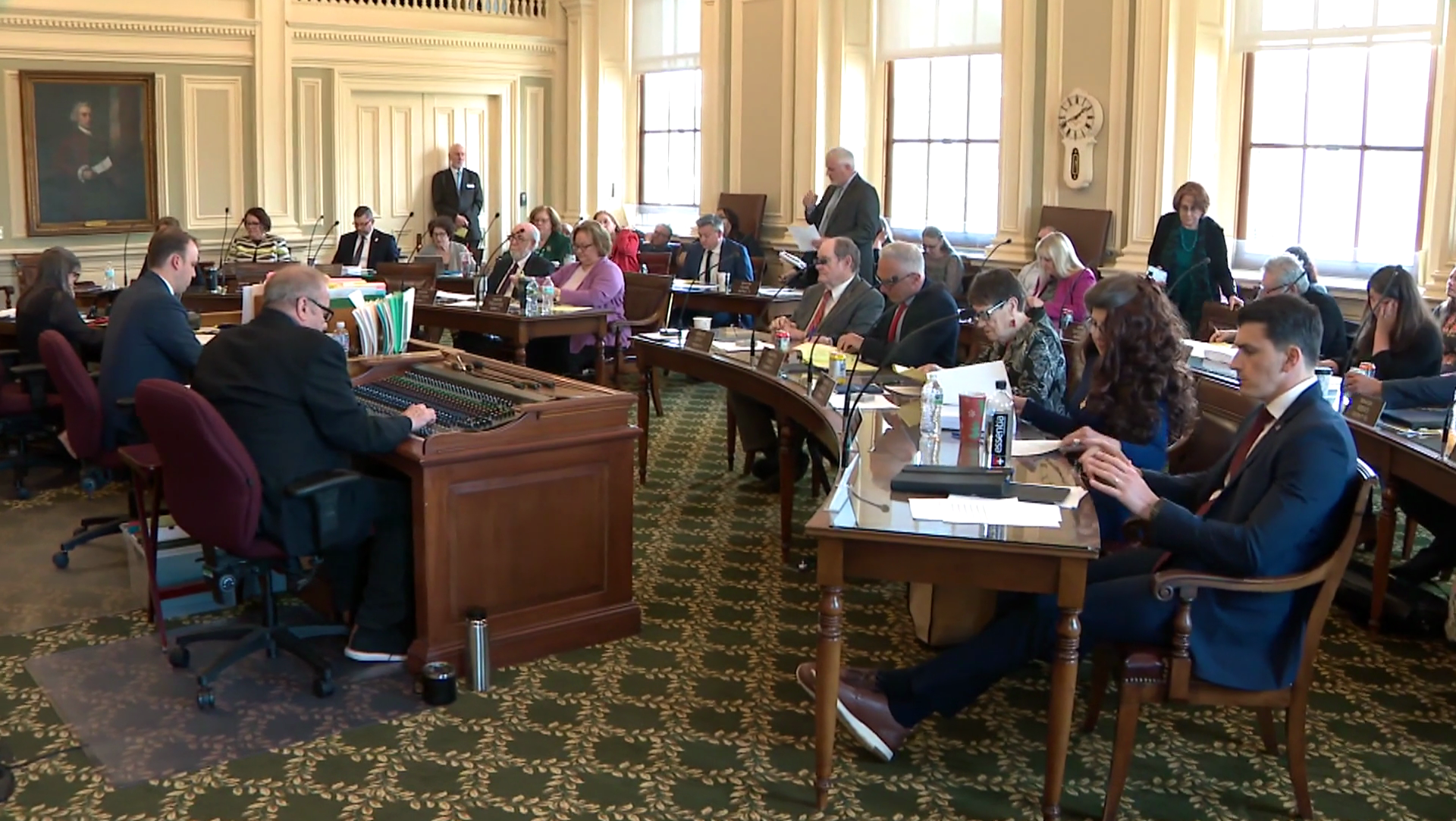 New law creates requirements for convicted criminals to change name - Vimarsana News