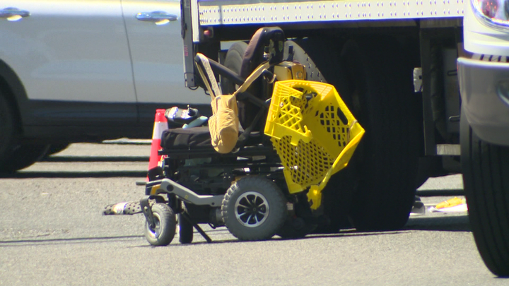 Woman in wheelchair fatally hit by big rig in Sacramento County