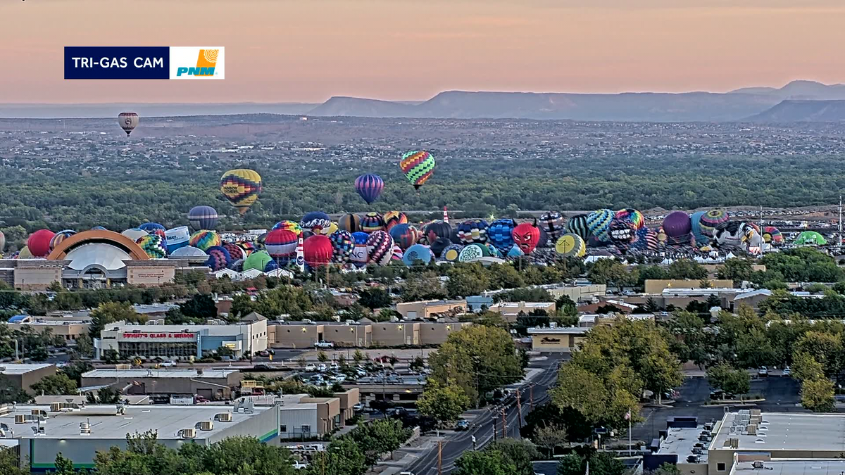 Perfect conditions lead to spectacular mass ascension on day 4 of