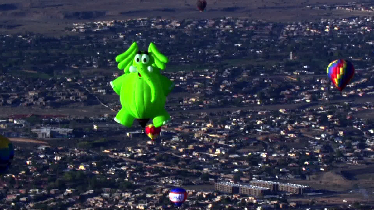 WATCH LIVE Special shapes rodeo to lift off at Balloon Fiesta