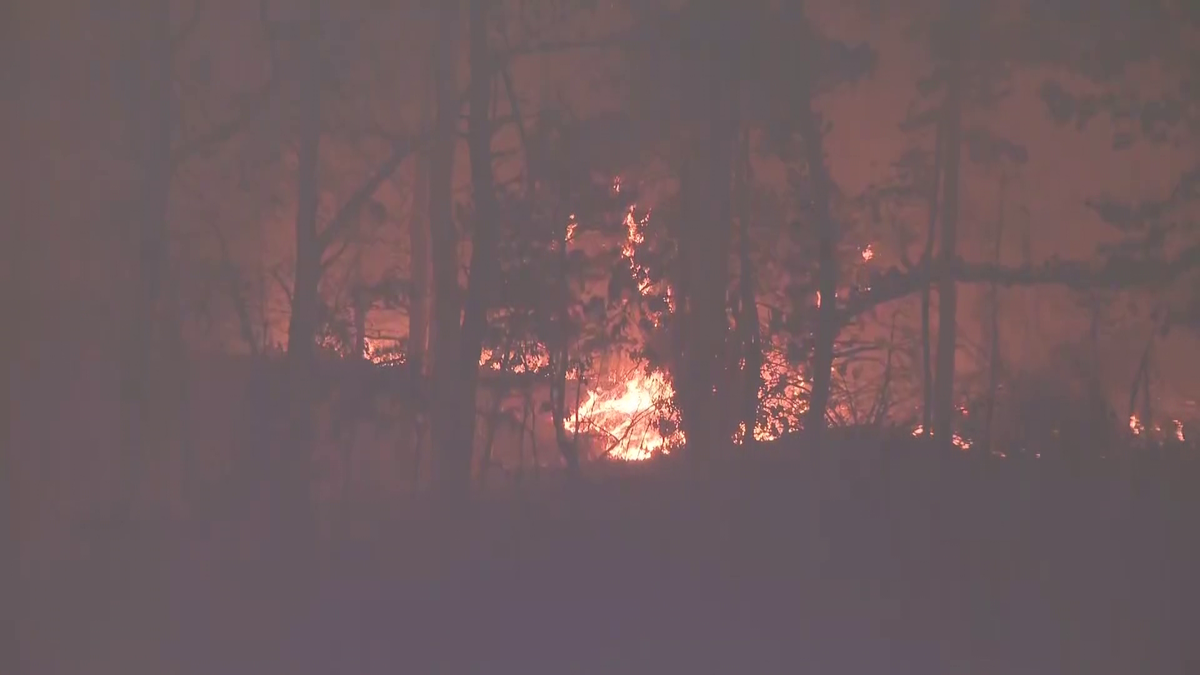 North Shore brush fire grows to 130 acres in Salem, Lynn