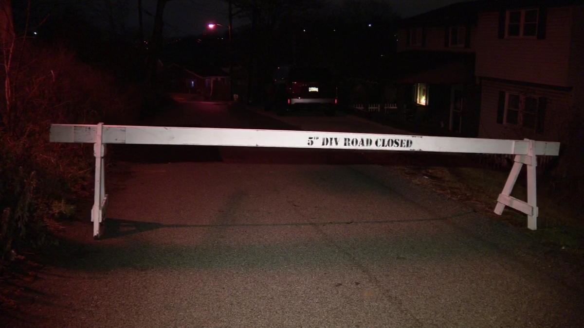 Water main break leads to restrictions in Pittsburgh neighborhood