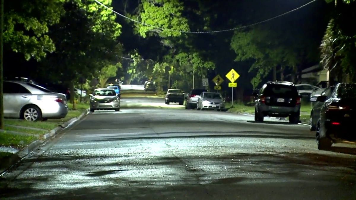 Police: 1 arrested following self-inflicted shooting in Savannah - WJCL