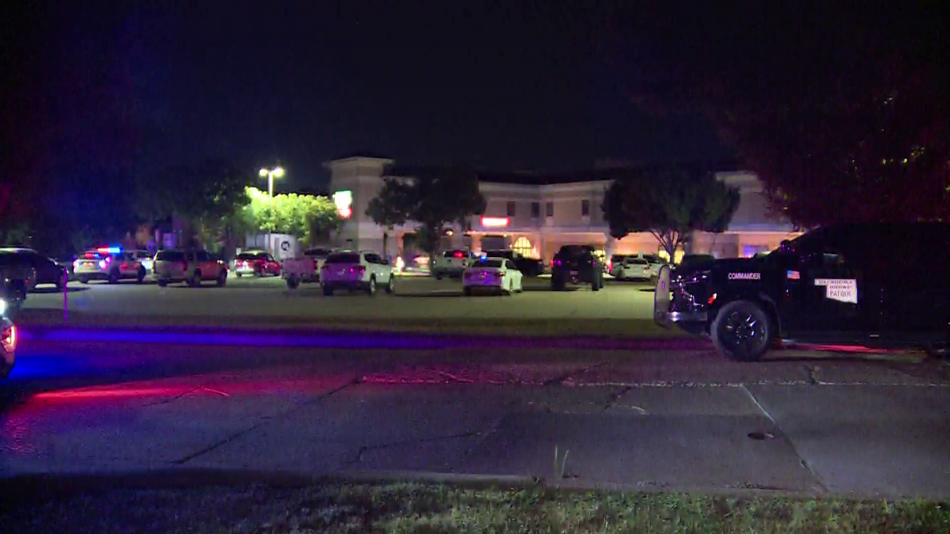 Two dead, including suspect, in Oklahoma hospital shooting