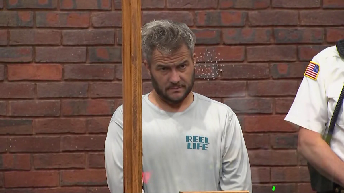 Mass. man indicted for murder after body left outside South Shore Hospital