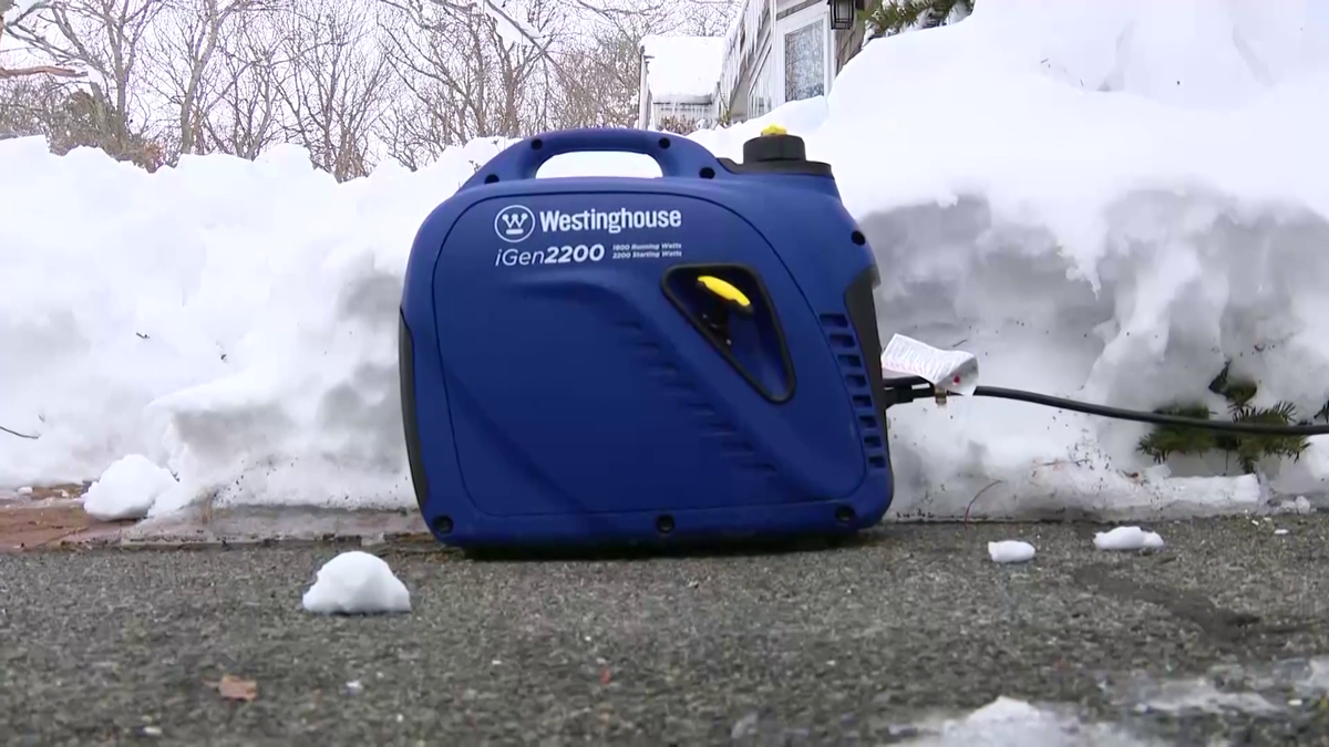 Power outages on Cape begin to decrease; Groups providing hot meals