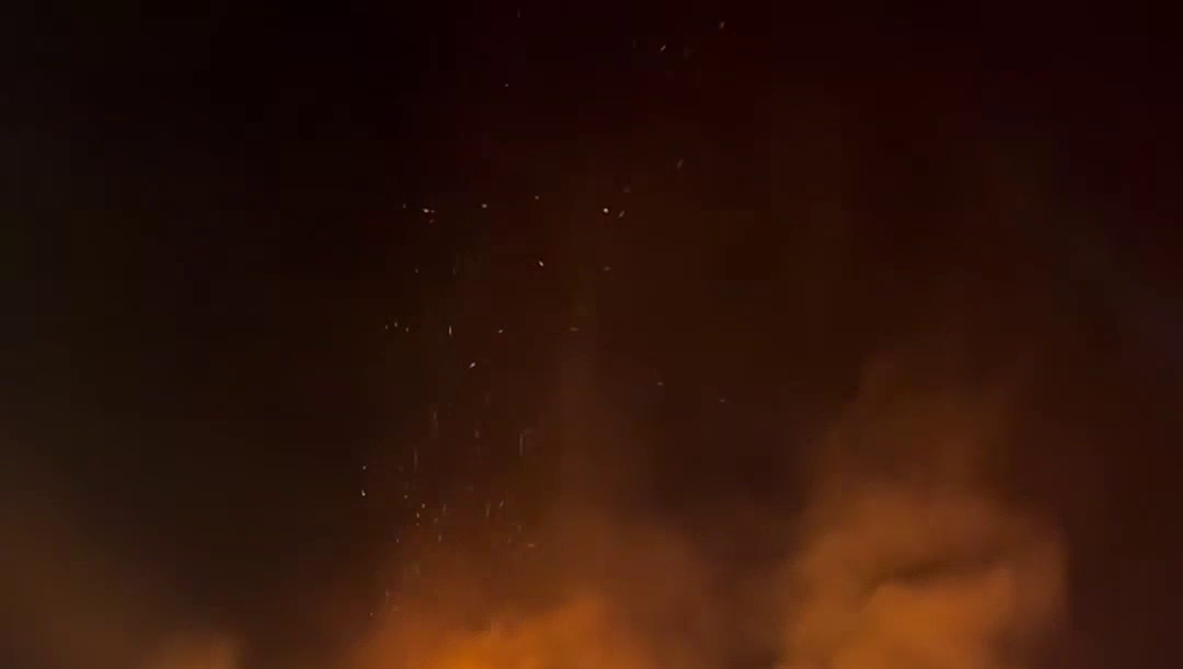 1 dead after structure fire in Capitola, 1 firefighter injured