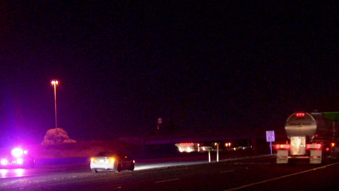 At least one dead after Sacramento Business 80 crash