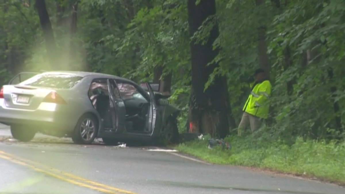 Woman charged with OUI crash that injured 2 kids, police say