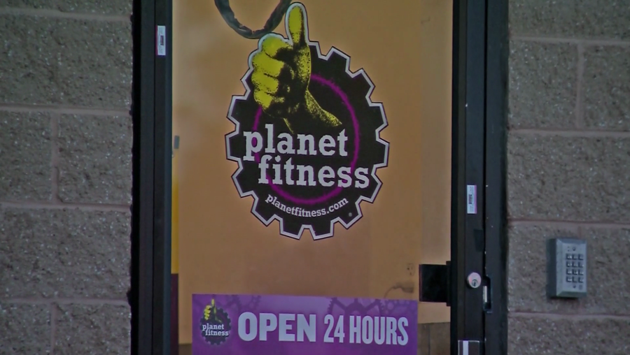 PLANET FITNESS INVITES TEENS TO WORK OUT FOR FREE ALL SUMMER LONG FROM MAY  15 - AUGUST 31