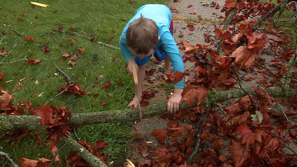 Burlington residents left without power, damage to clean up following