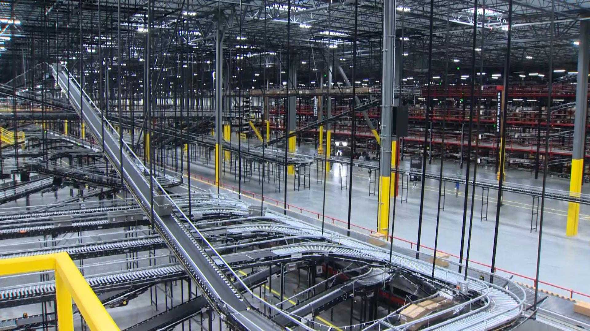 Under Armour opens large distribution facility in Sparrows Point