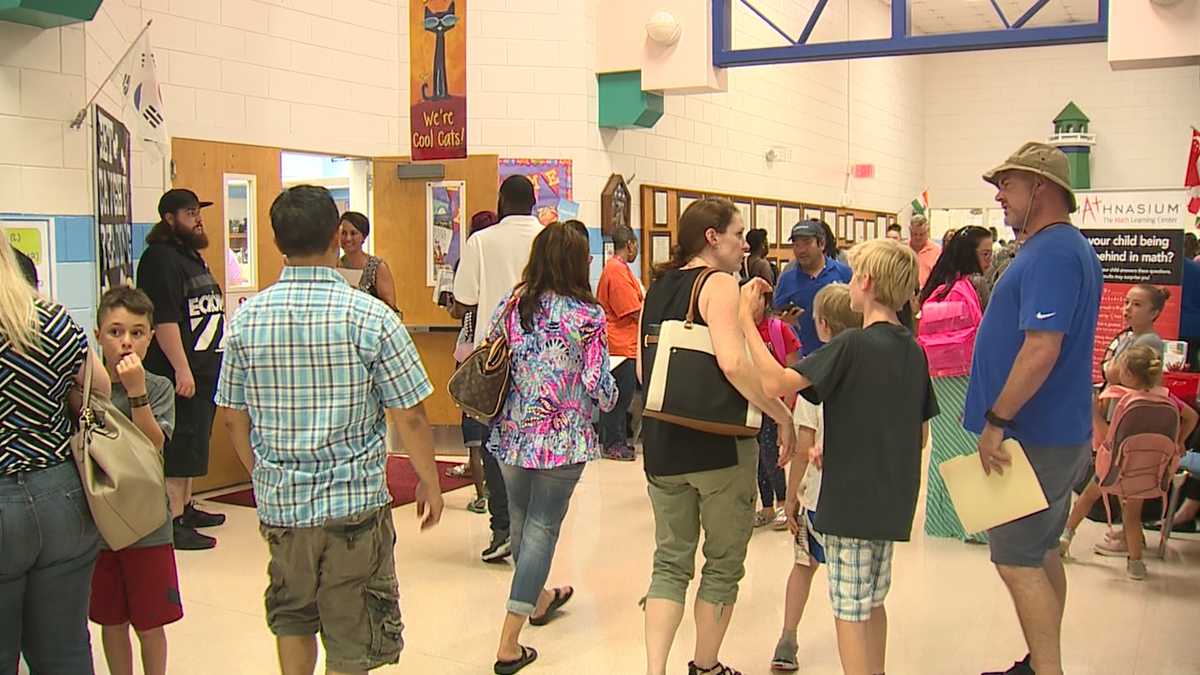 Marshpoint Elementary holds open house before first day of school