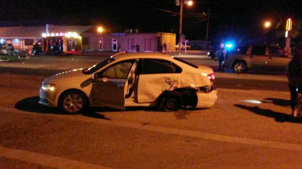 Deputy, two others injured in Edgewater crash