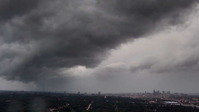 Kansas City Timelapse: Tower camera captures shelf cloud - Vimarsana News