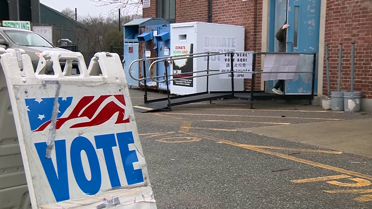 Massachusetts voters head to polls on high-stakes Super Tuesday
