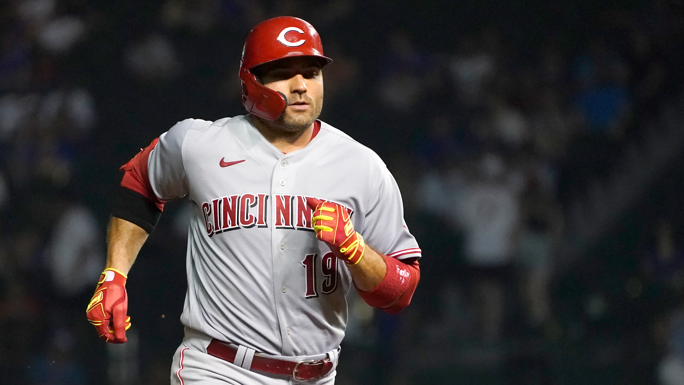 Cincinnati Reds cut 5 players from camp; Joey Votto plays in minor league  games