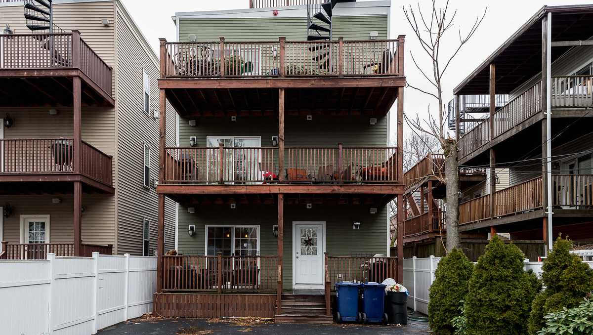 'Good Will Hunting' apartment in South Boston is up for sale