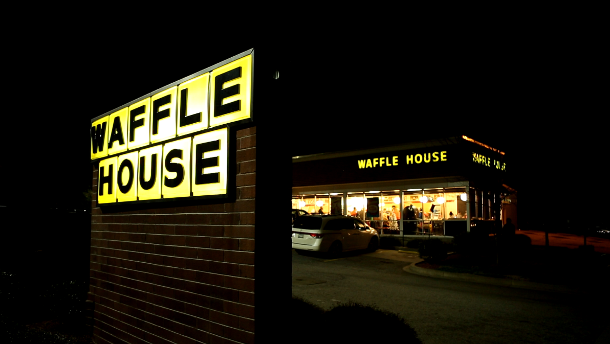Hundreds spend Christmas Day at Waffle House