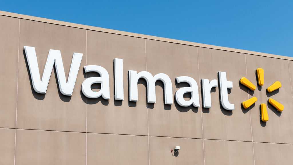 Sheriff: 2 killed, 2 shot during shooting at Mississippi Walmart ...