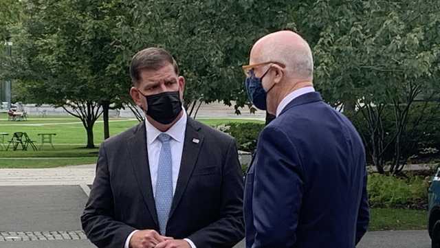 Labor Sec. Marty Walsh visits with Maine leaders in Brunswick - Vimarsana News