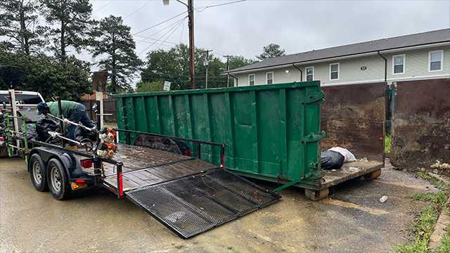 Jackson residents fed up with garbage dispute at City Hall - Vimarsana News