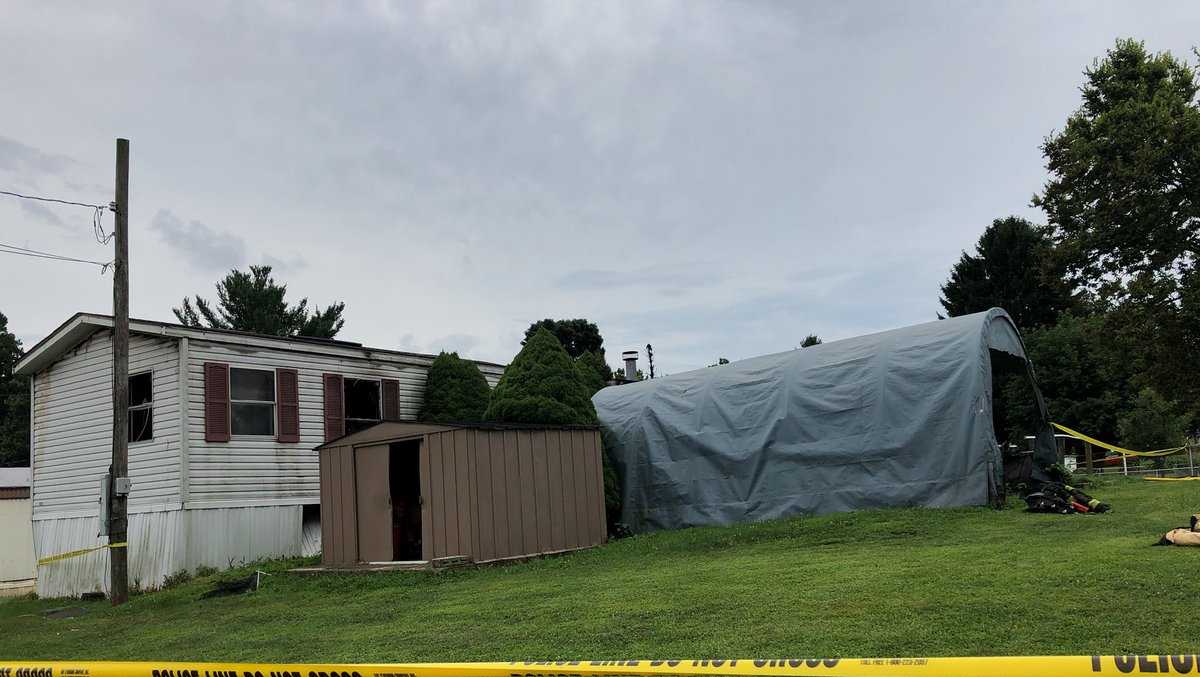 2 dead after fire engulfs home in Chartiers Township, Washington County