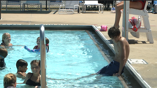 Arkansas finding ways to cool off amid soaring temperatures - Vimarsana News